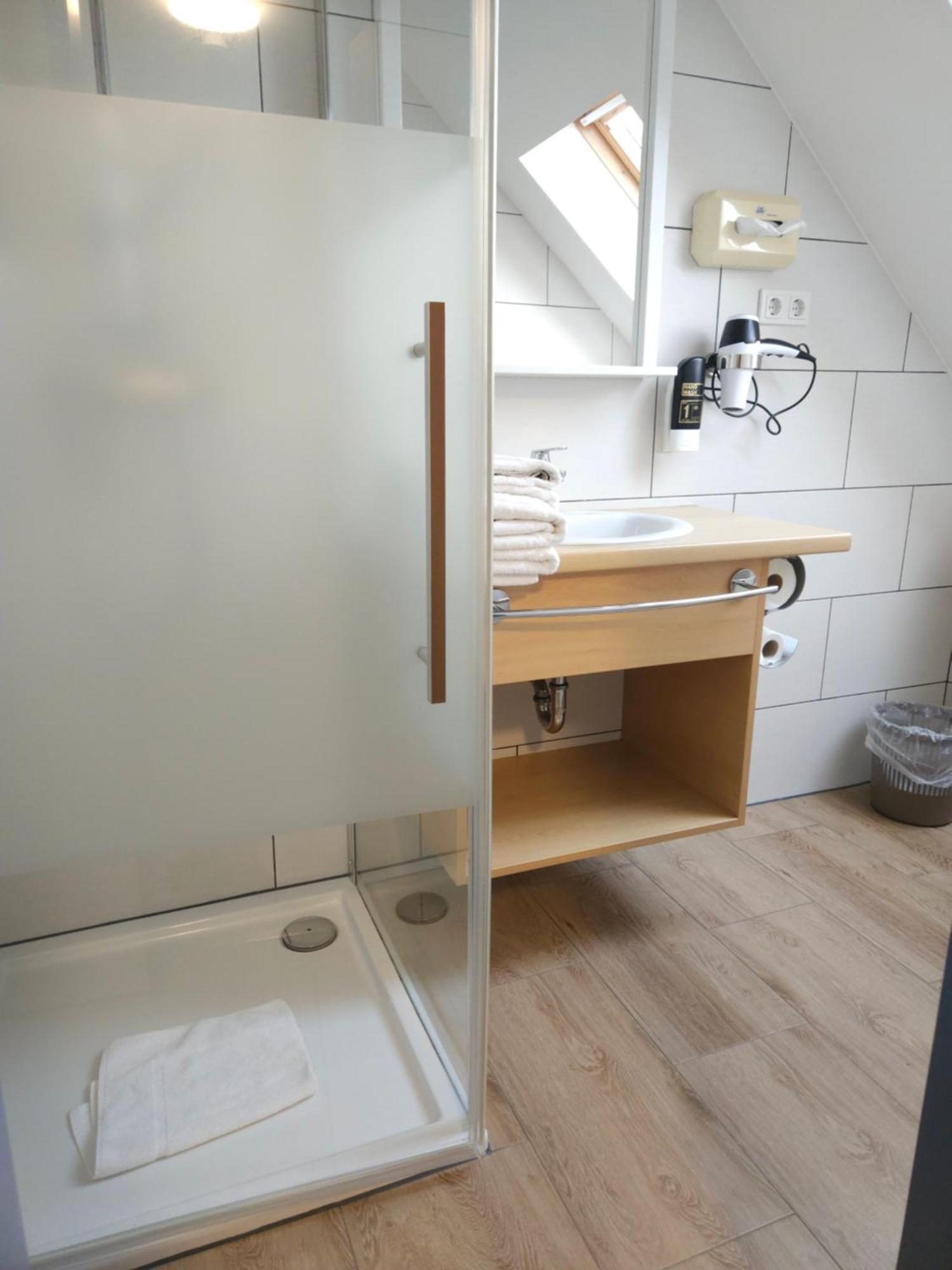 Hotel Am Deich Norddeich  Buitenkant foto